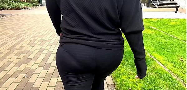  Mom Vpl Thick Ass Public